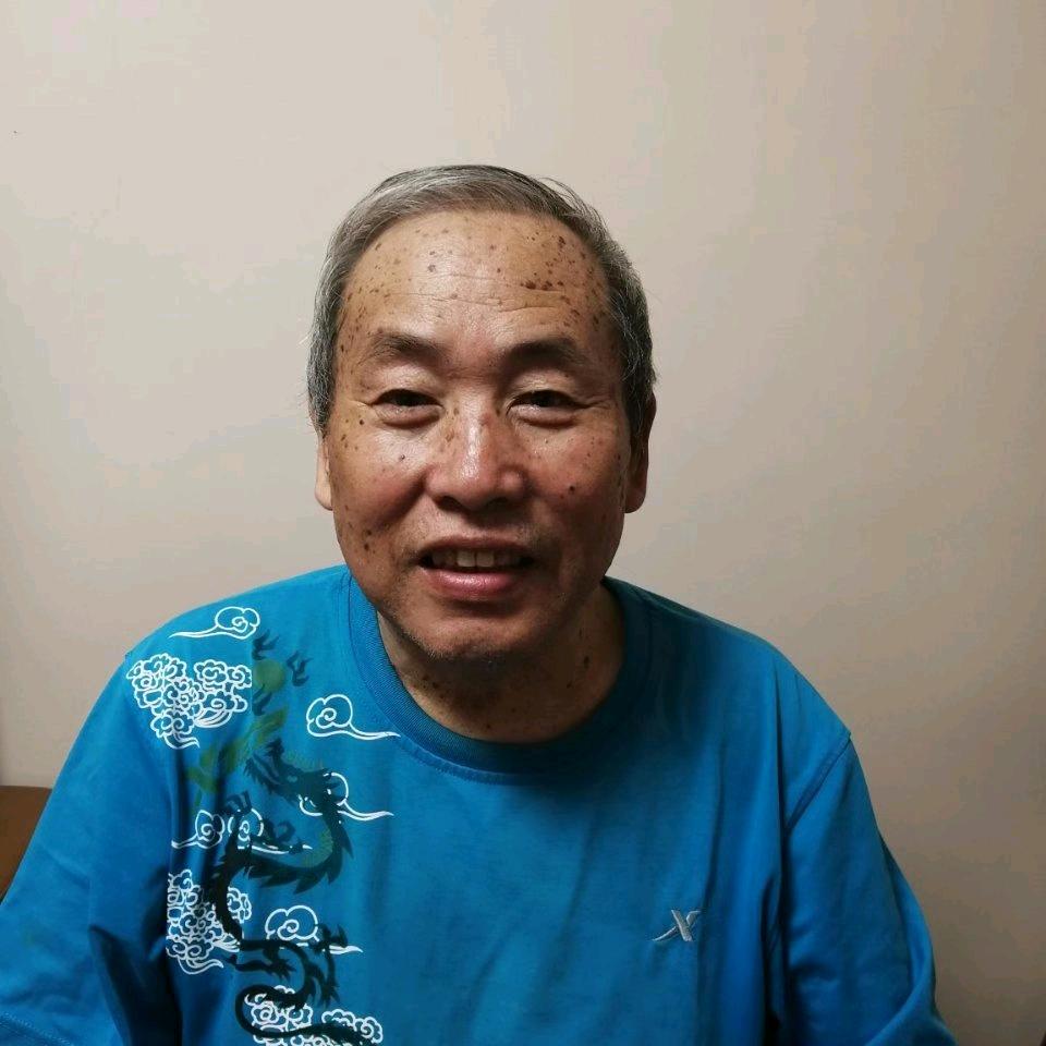 晨光。