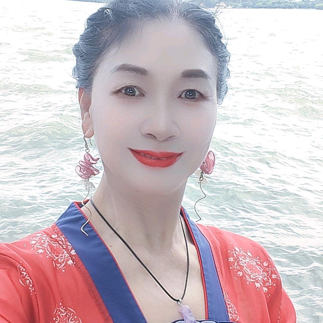 🌺时尚外婆爱分享🌷