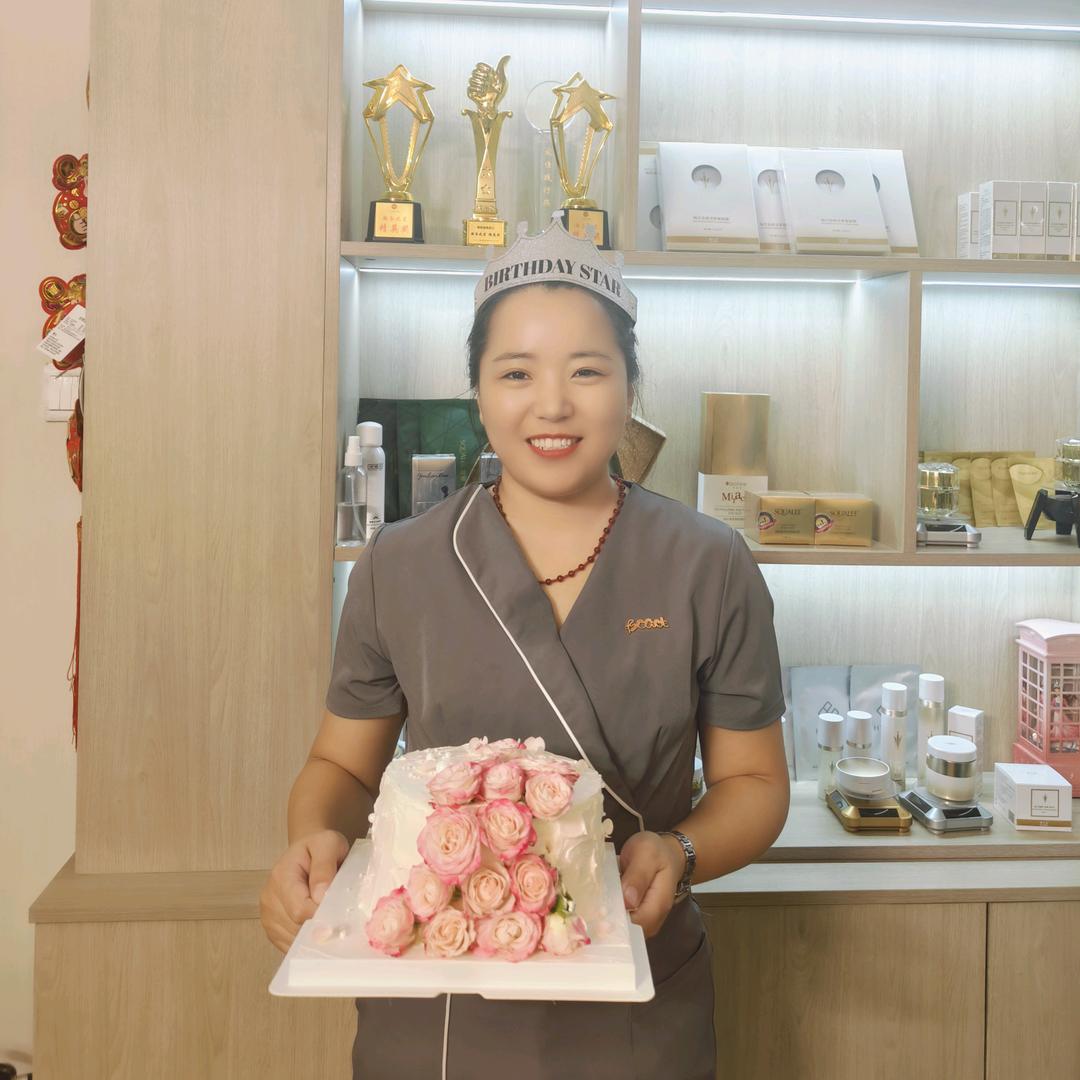 功夫肩颈亚杰