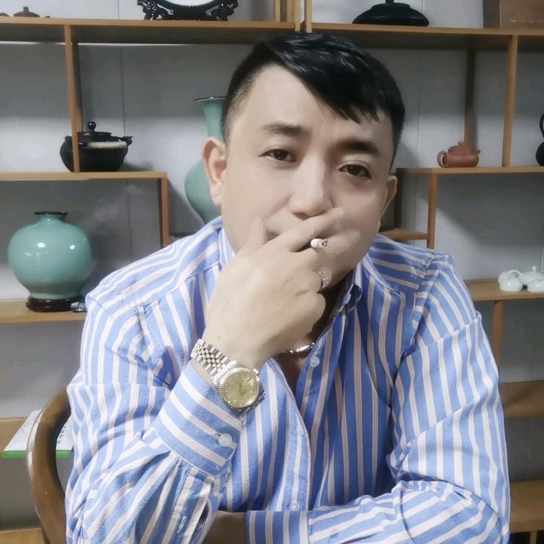 跟我聊天会发财💰