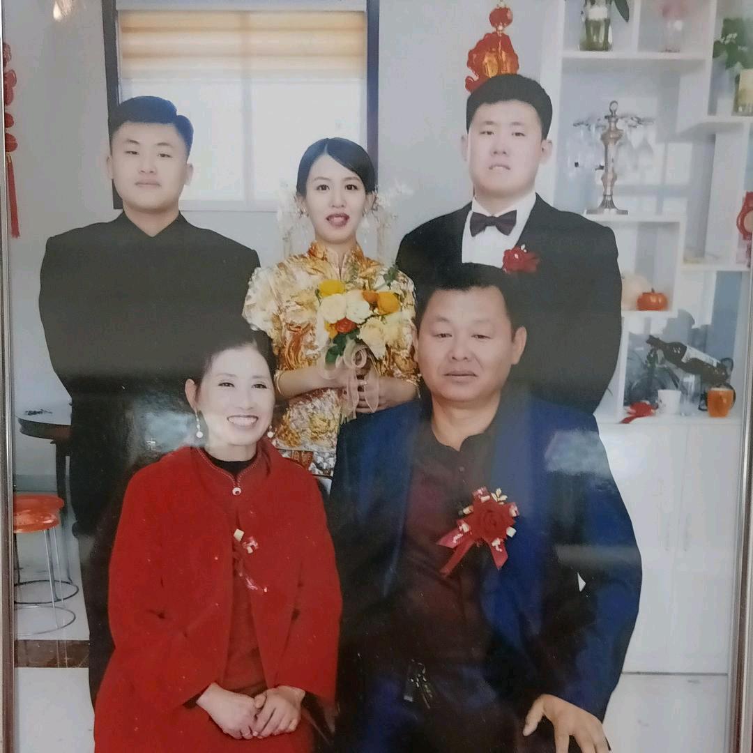 六合商业街春英窗帘店(橱窗有好物)