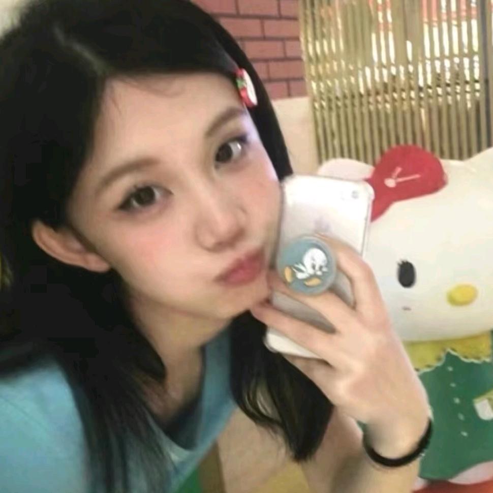 噼里啪啦（能源学姐）