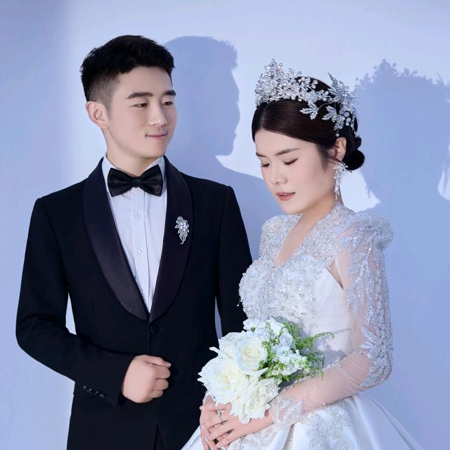 小闫小房很幸福🥰