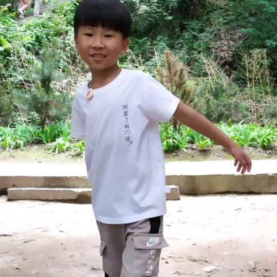 一起奋斗《老地方团结烧烤.砂锅》