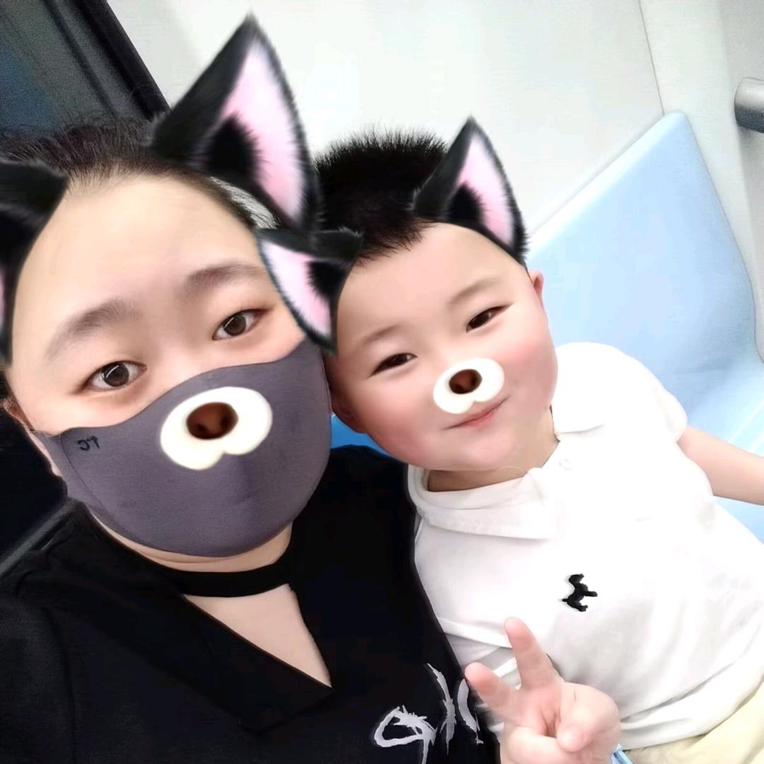 👩‍👦小苦瓜 ONE