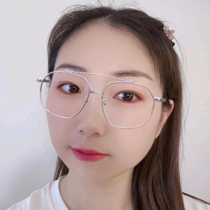 160的小芳❤️❤️