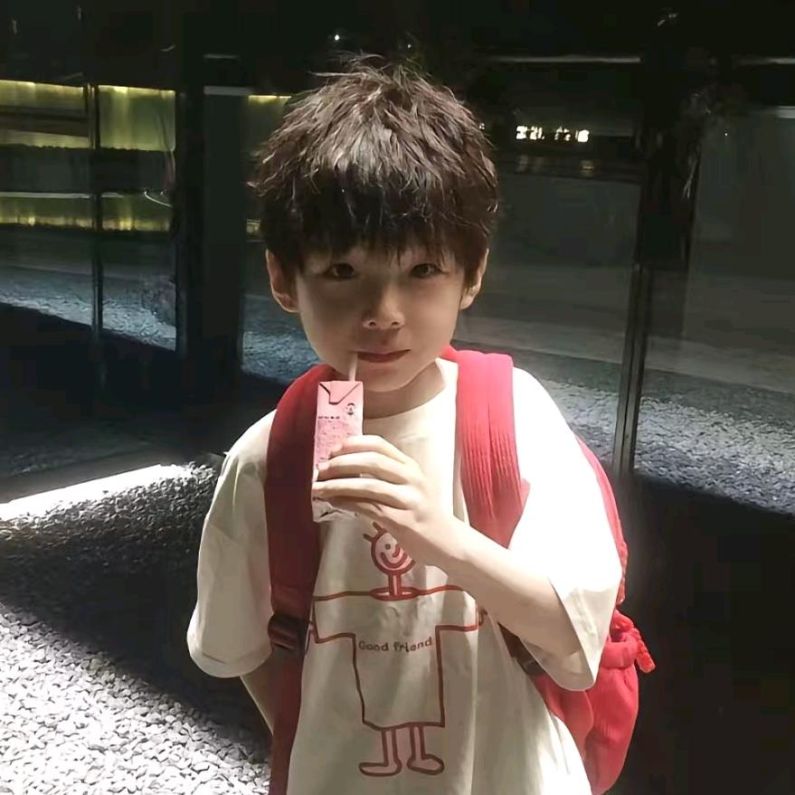 小眠羊.
