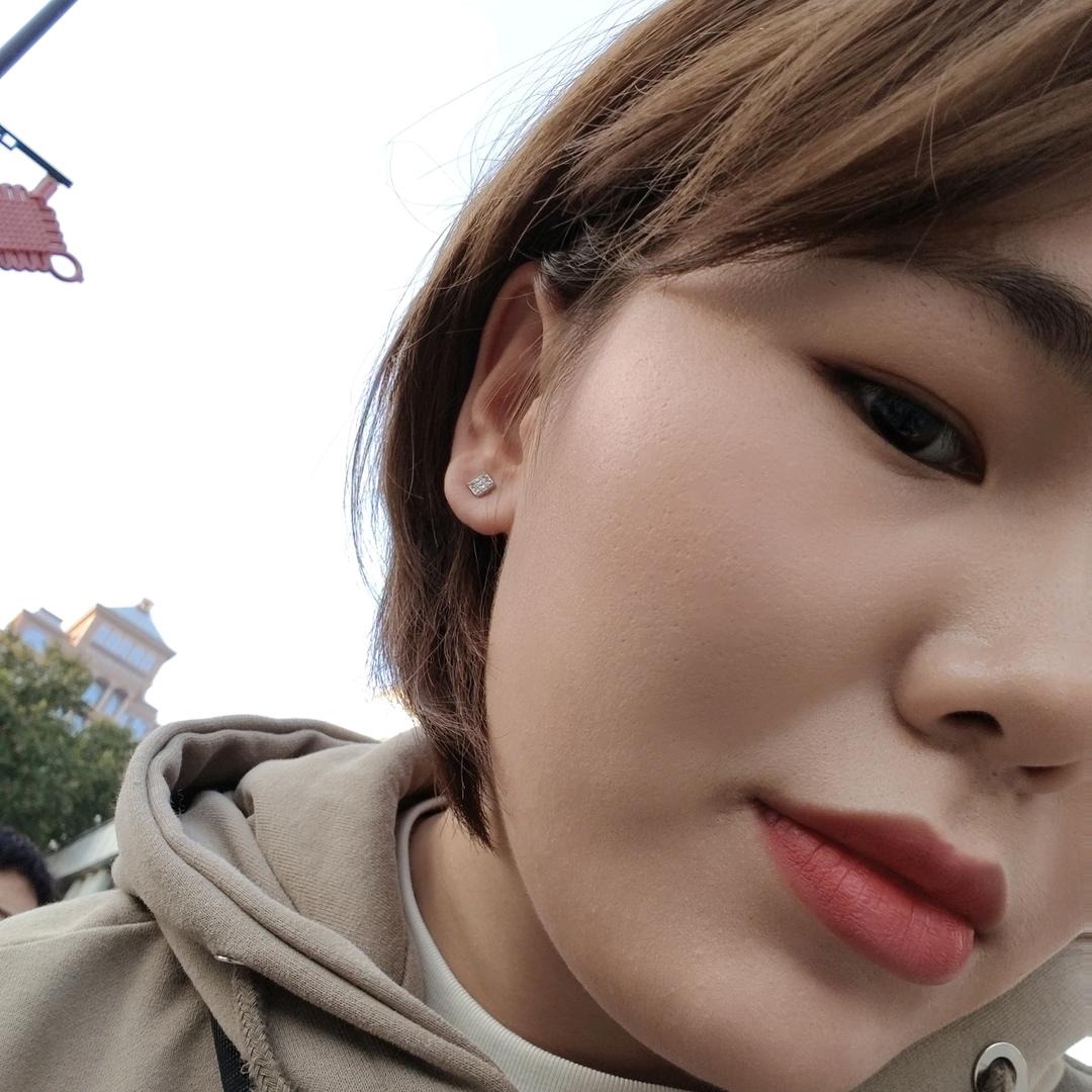 Alexis 小婉