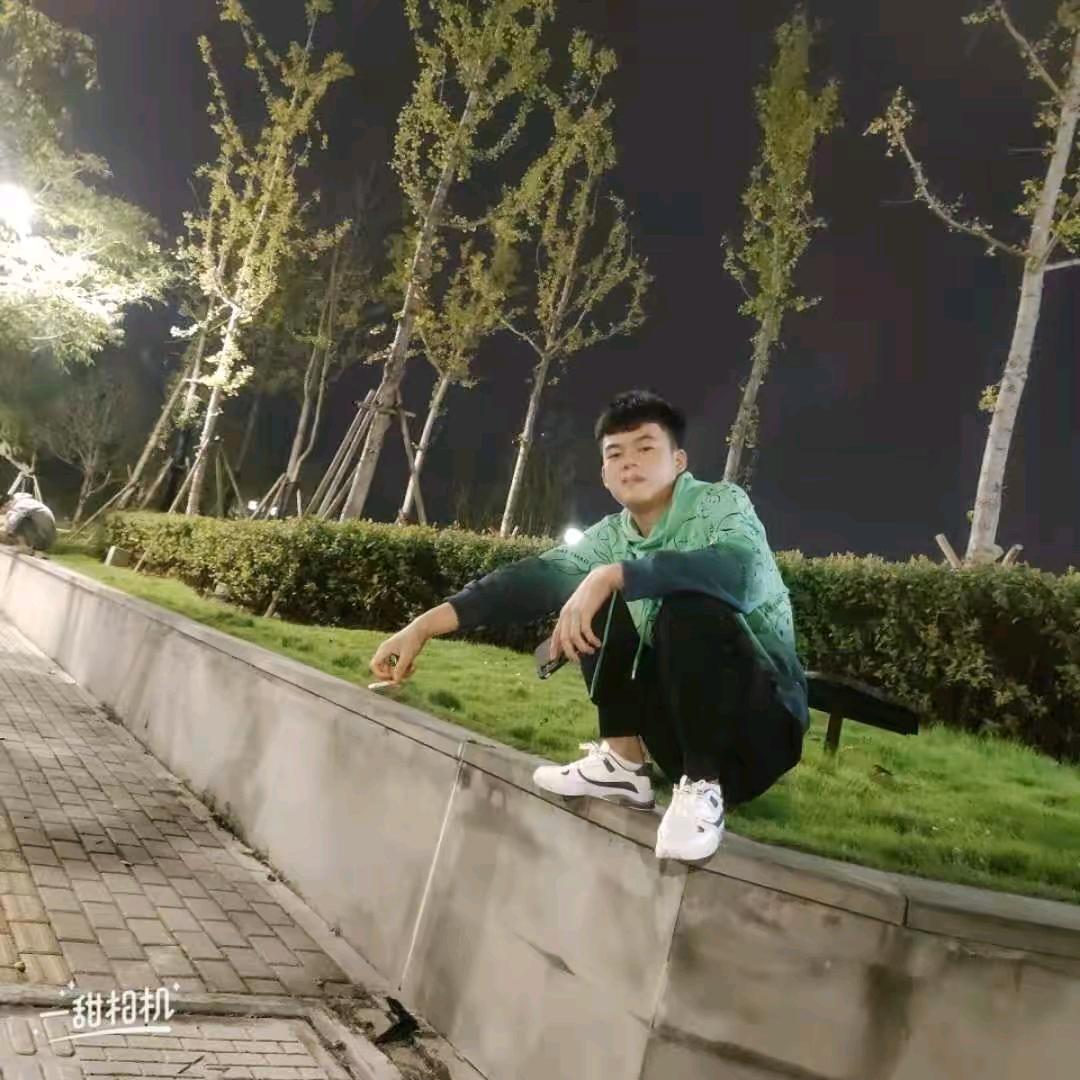 @是小胡不是小糊