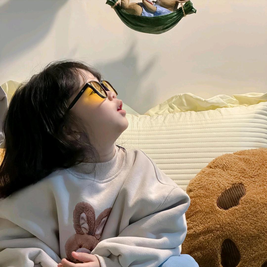 爱吃糖的猫