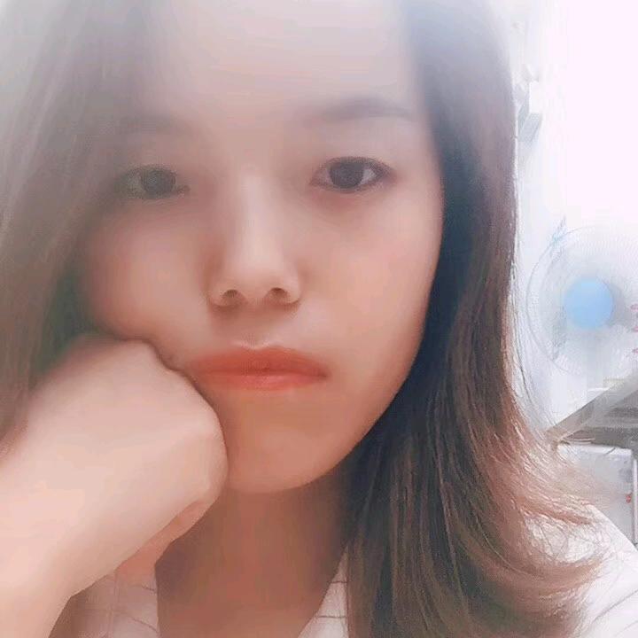 不要捏我的脸啦！