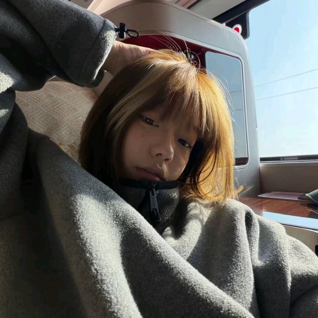 穿书自救的慕霆深头像