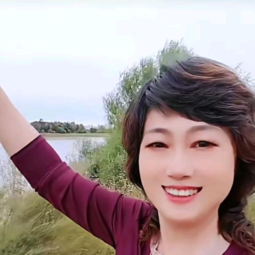 海纳百川字画创作。