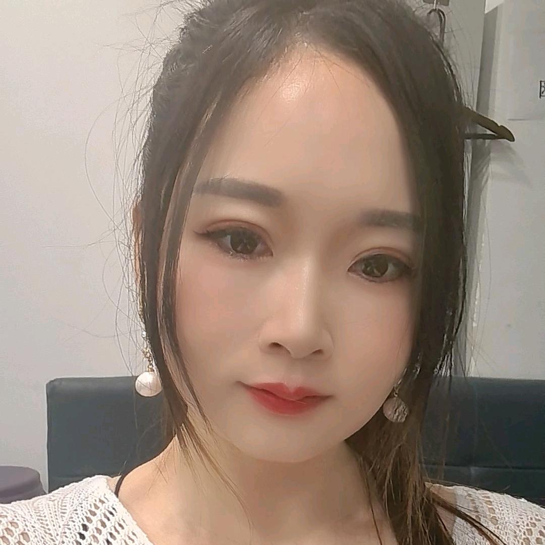 浅笑，安然