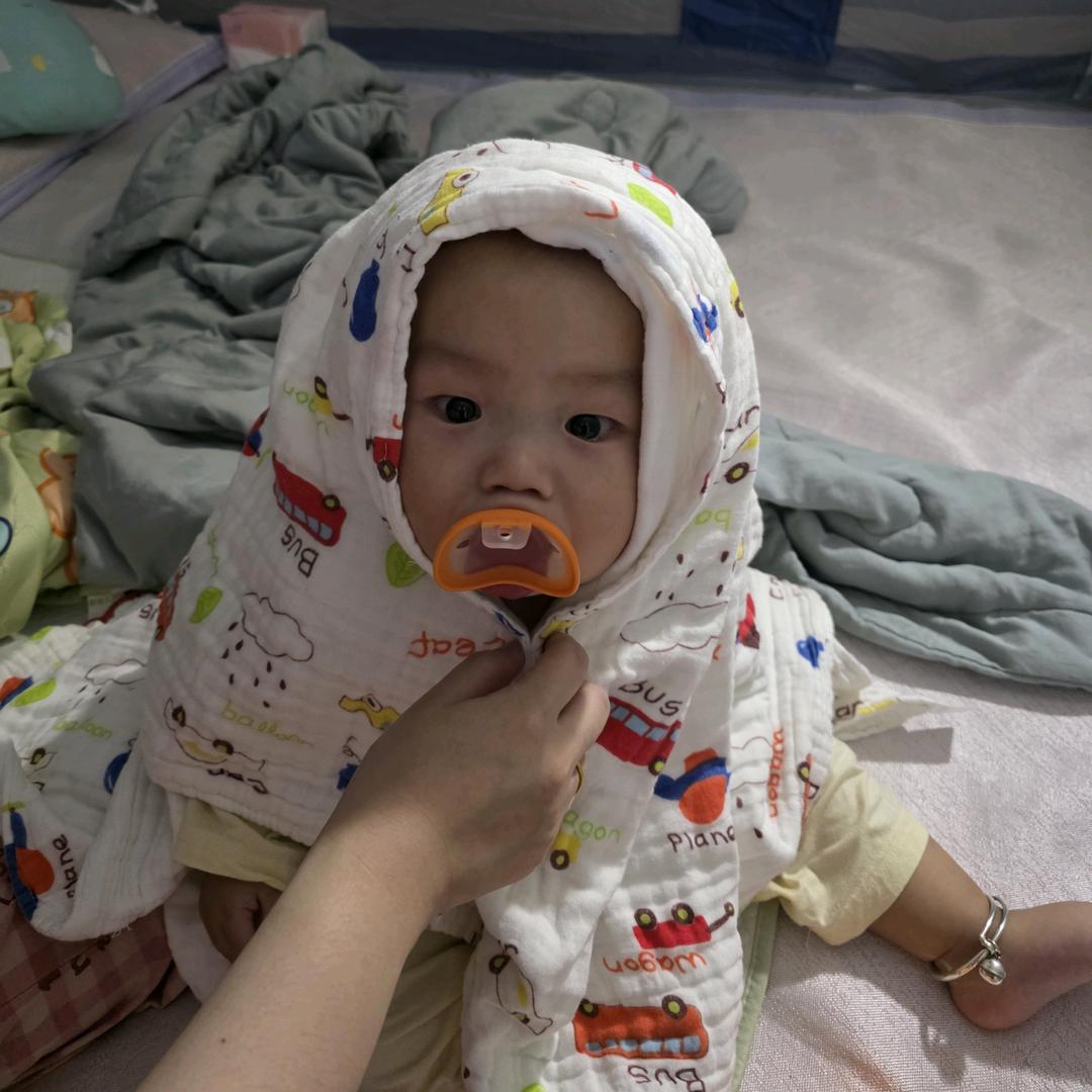 酸酸梅梅