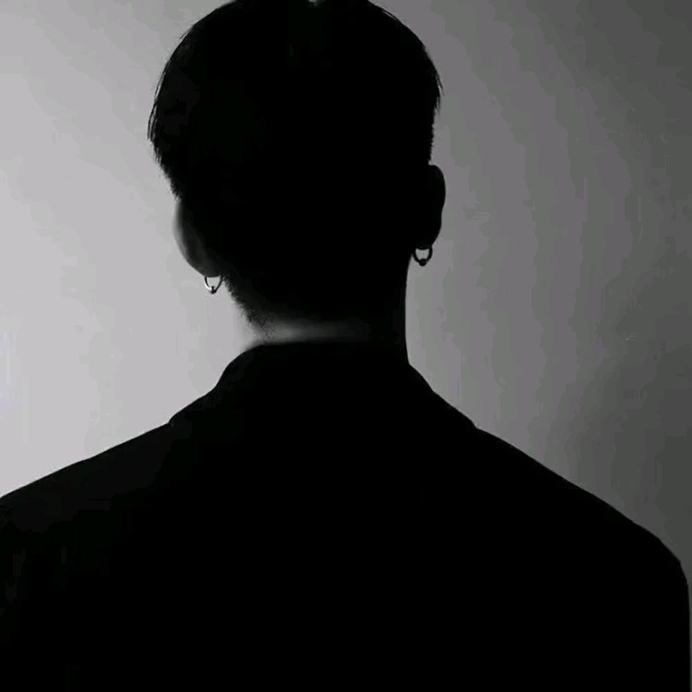 ＼\\释⊃'◡'⊂怀//／