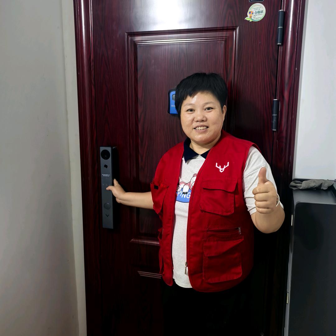 晋城鹿客高端智能锁