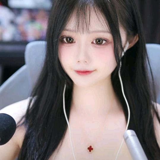 🃏824丶诗瑶【嗷呜小狼】🍓