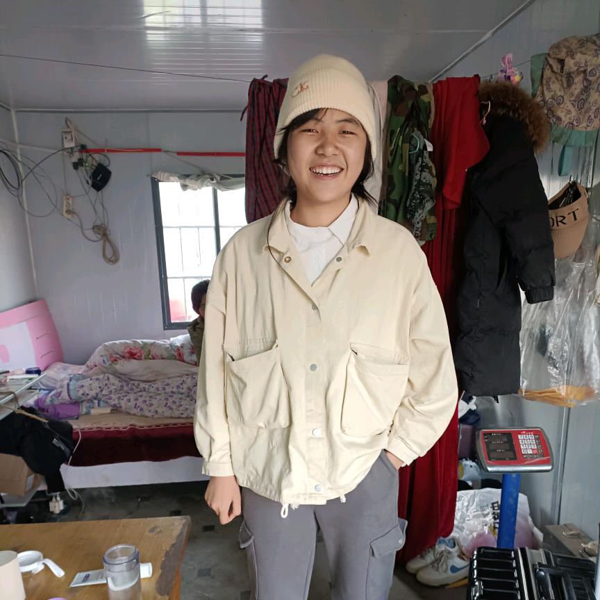 阿成内衣