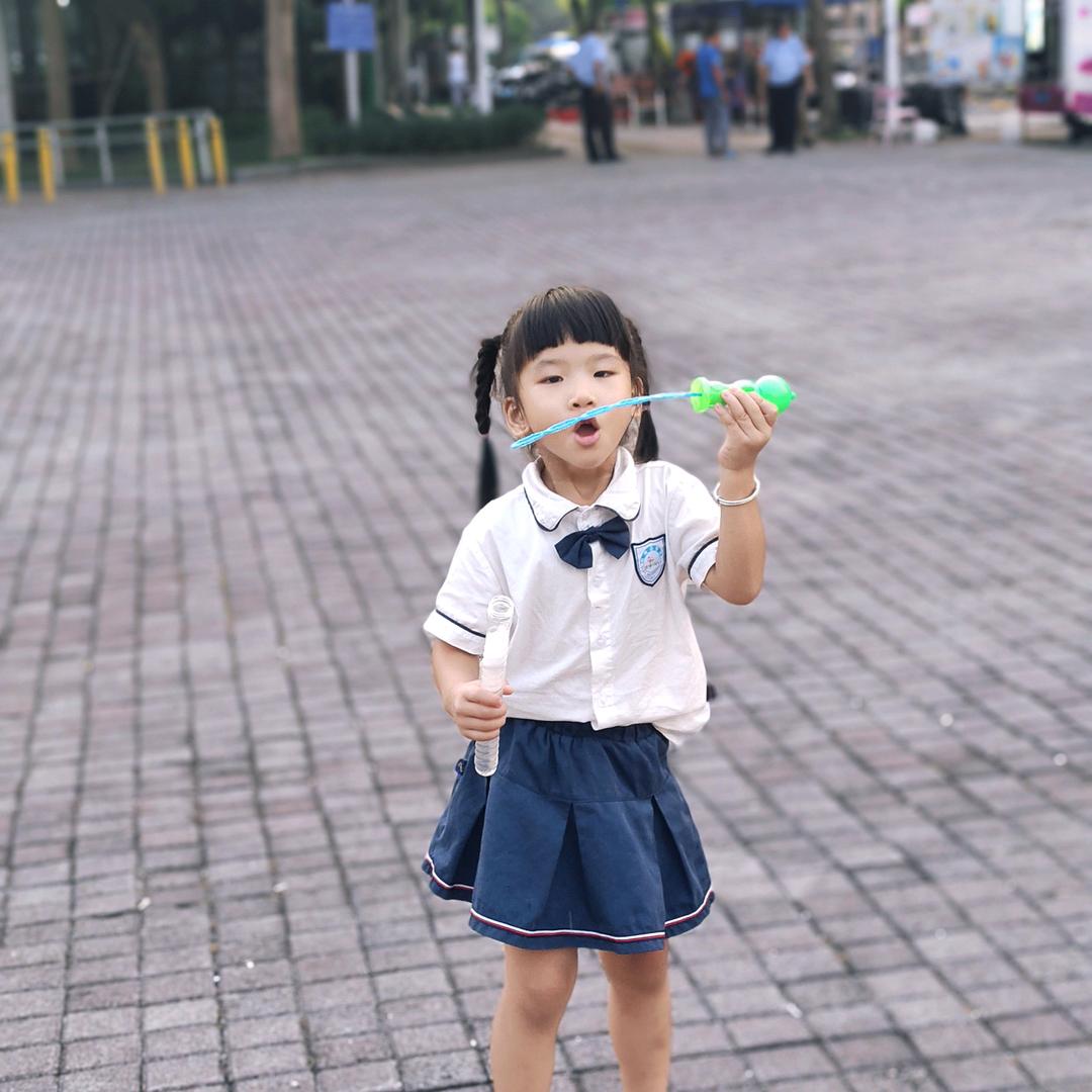 燕子，冉冉，考头像