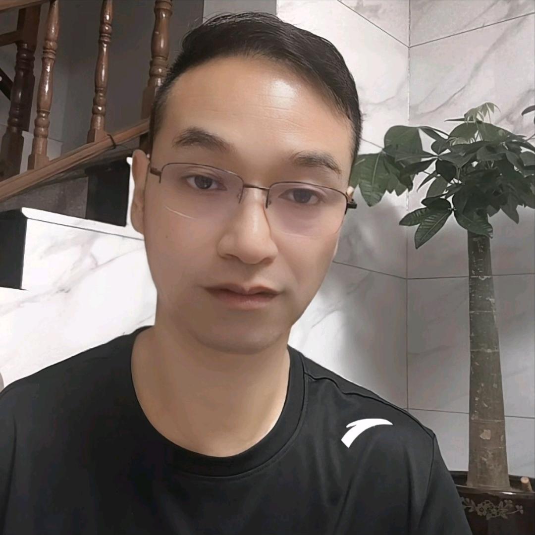 戴小華