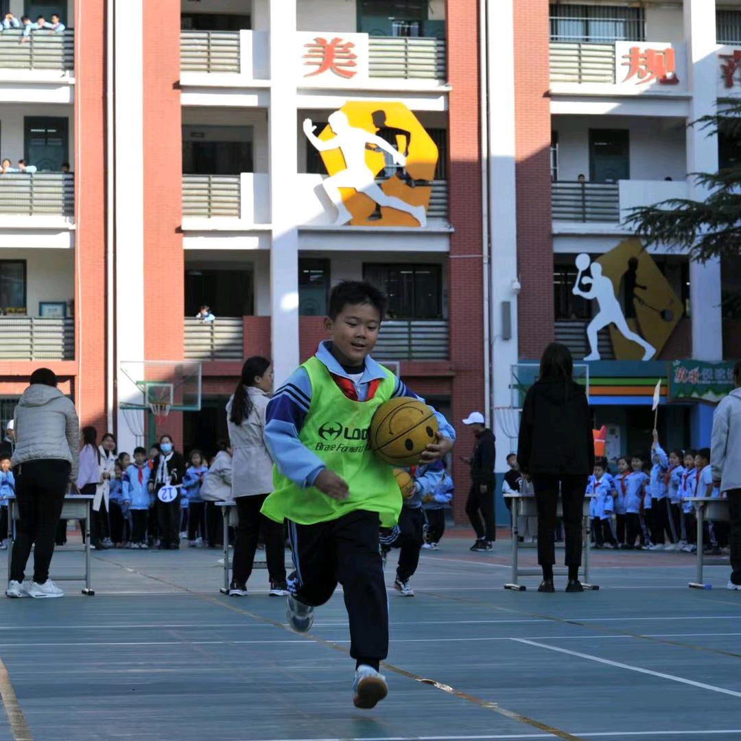 袁家班台球俱乐部