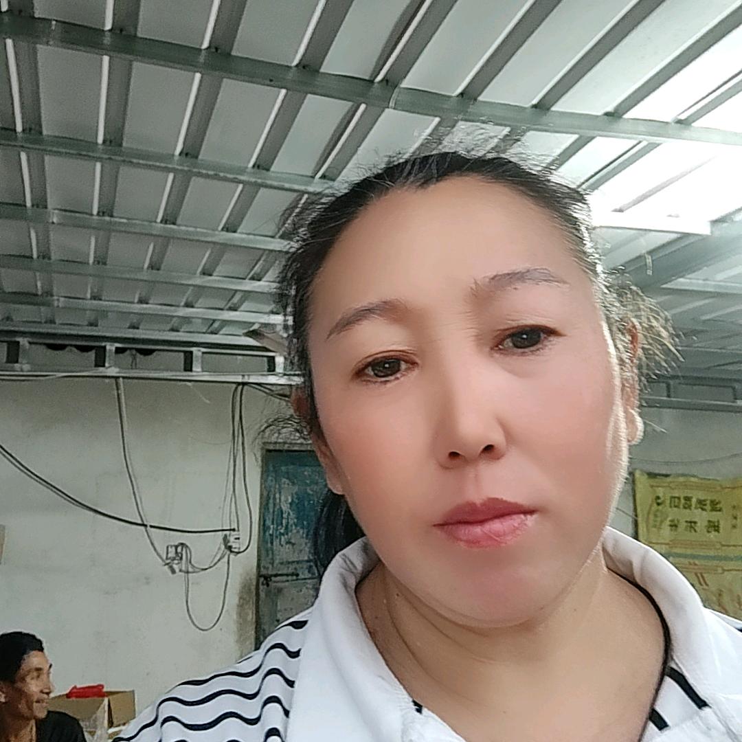 王艳。