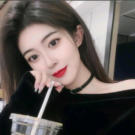 小周周吖💋