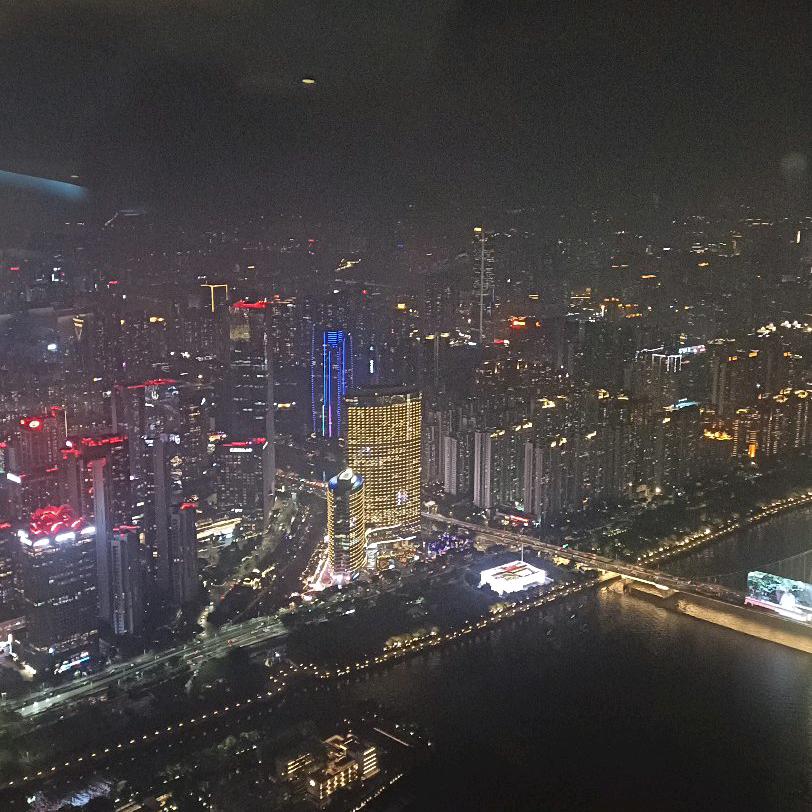 ( ͡° ͜ʖ ͡°)燕子*