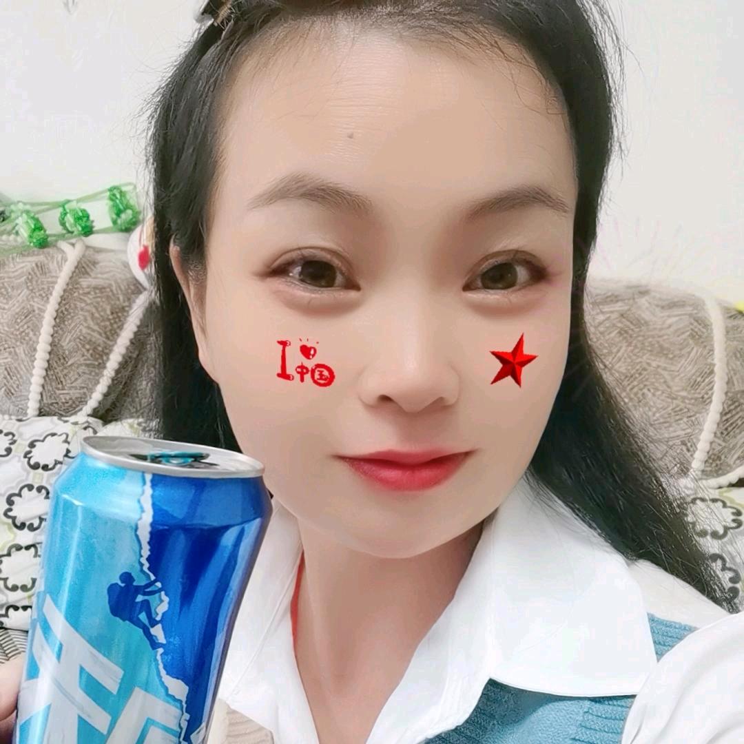 “单亲妈妈”琴琴