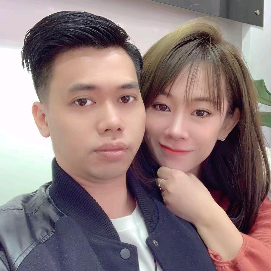 德琼玉