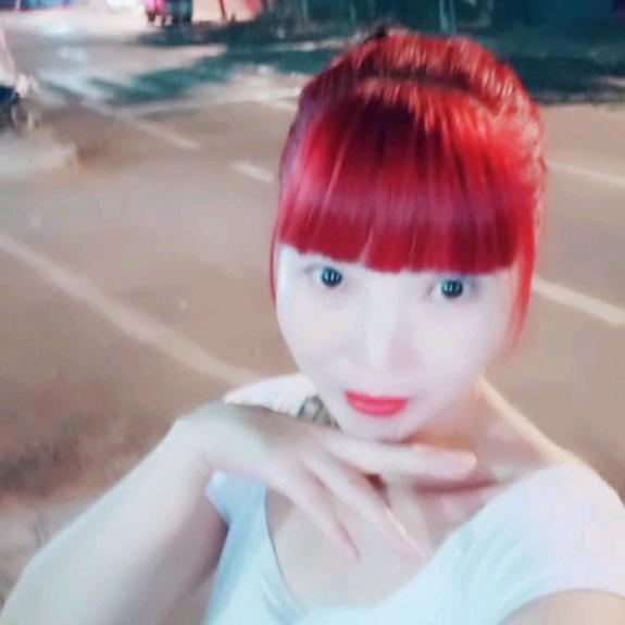 爱笑的女孩，运气不差