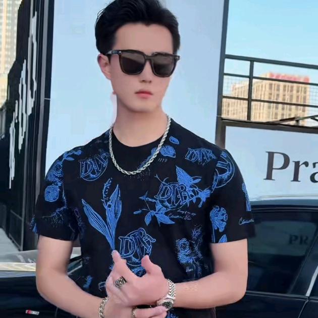 初生牛仔服饰工作室