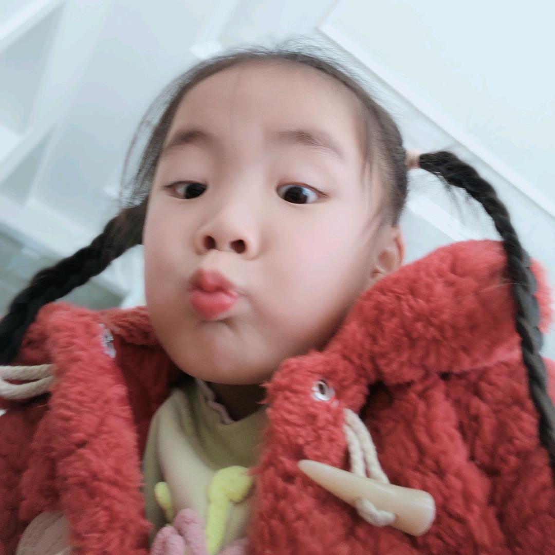 小梨涡_昕航麻麻