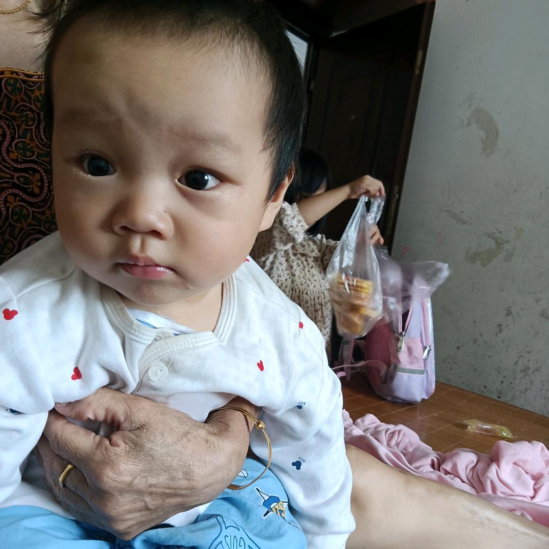 王小华