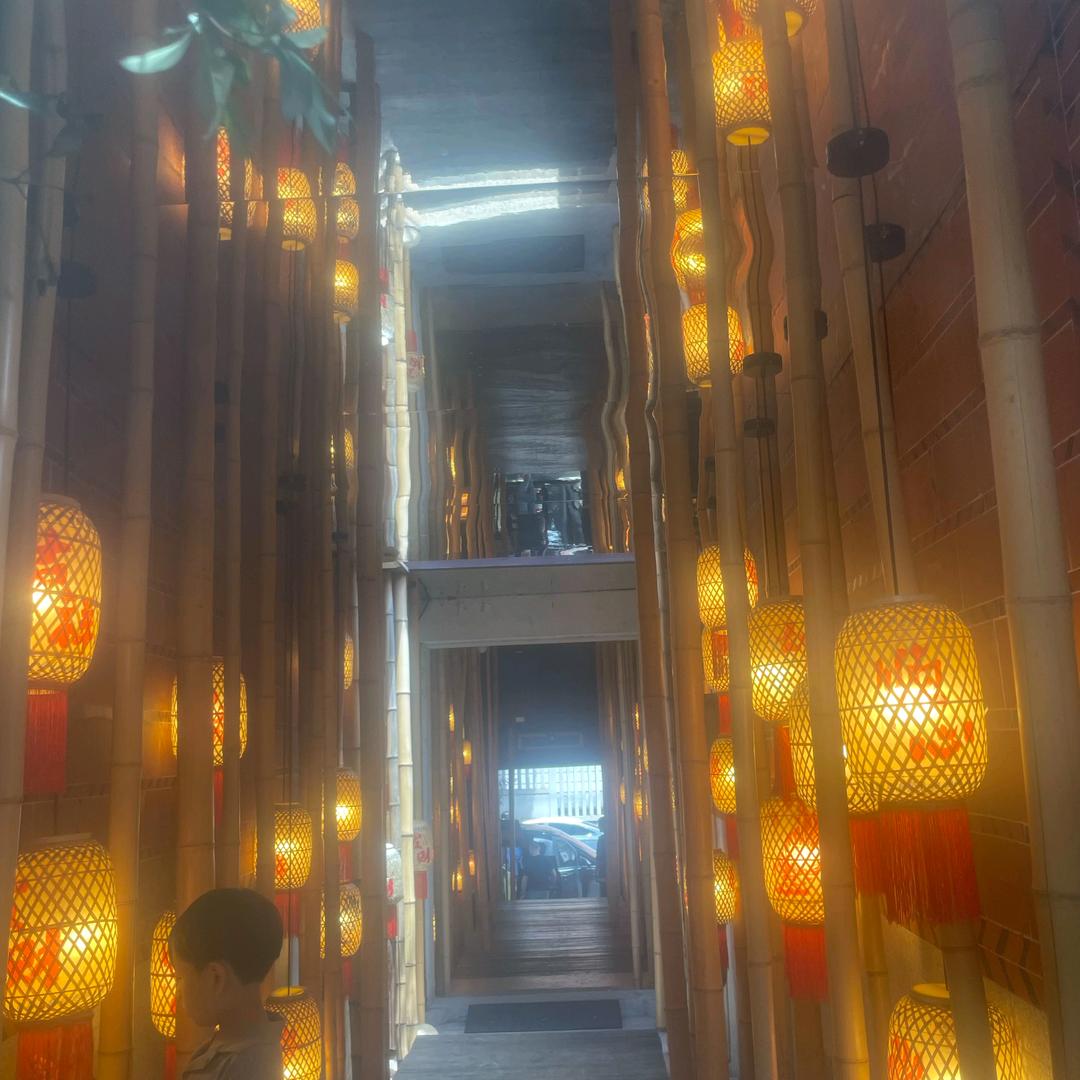 奶兔球球儿童百货