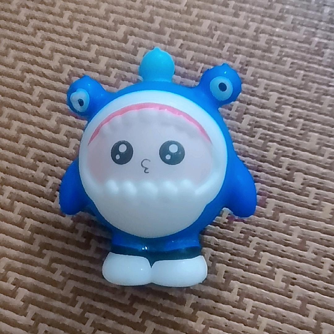 988
