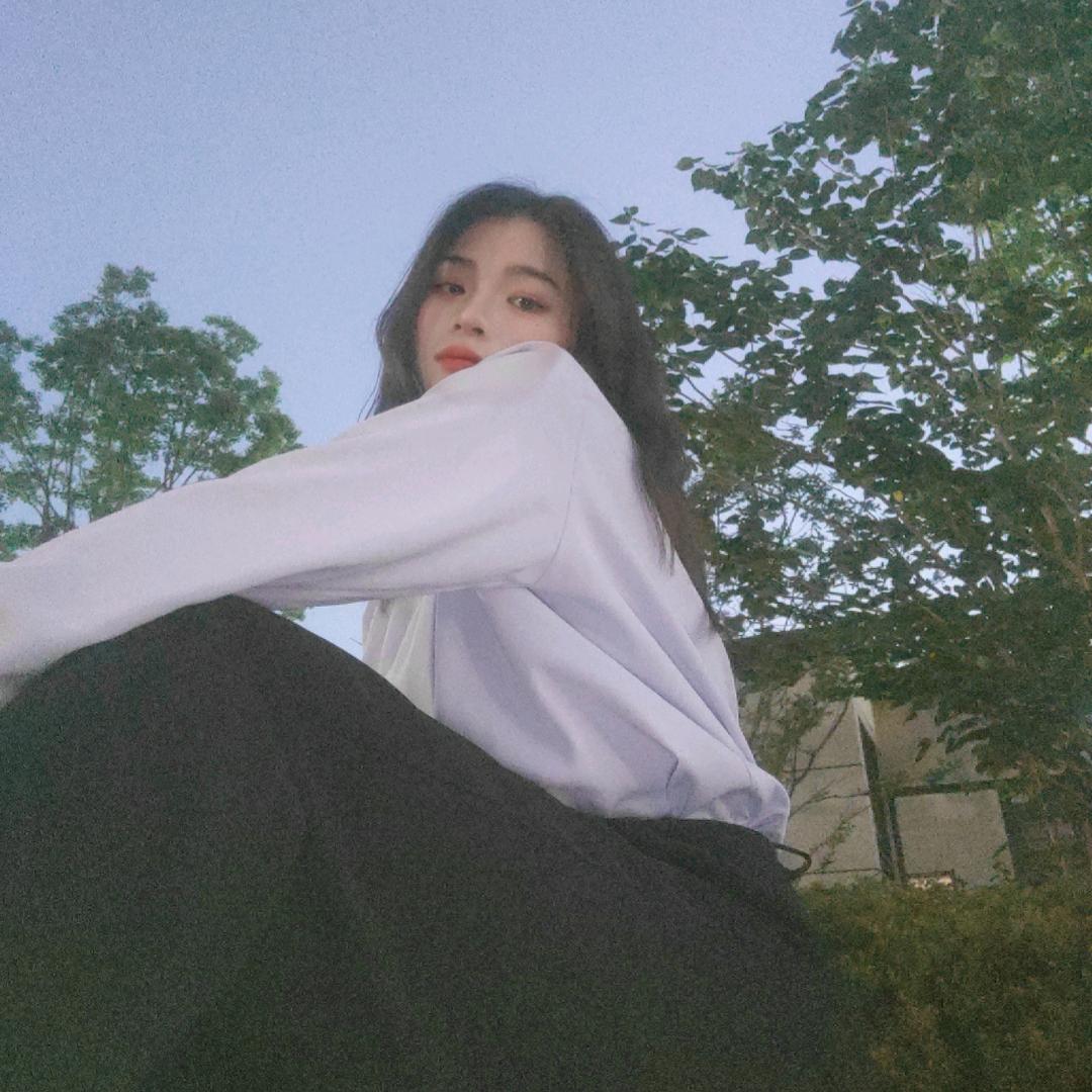 凯里俯山郡龙燕萍