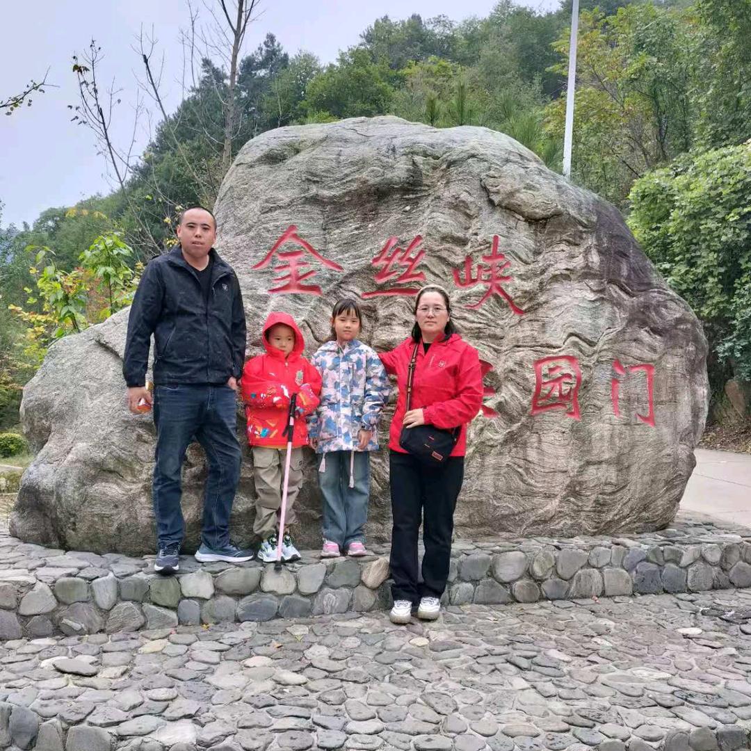 朵朵爸