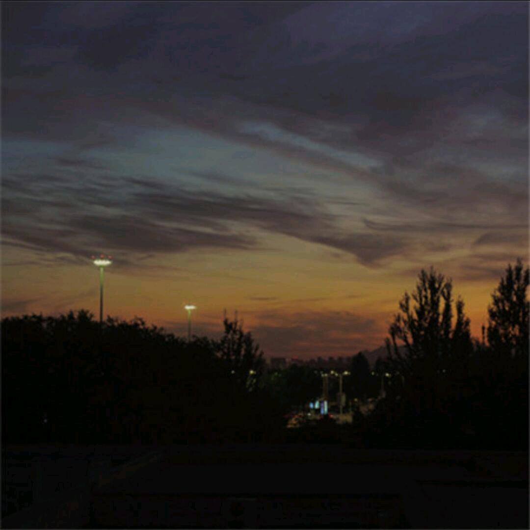 夜.