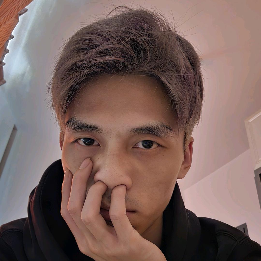 老云（每晚10点不准时开播）