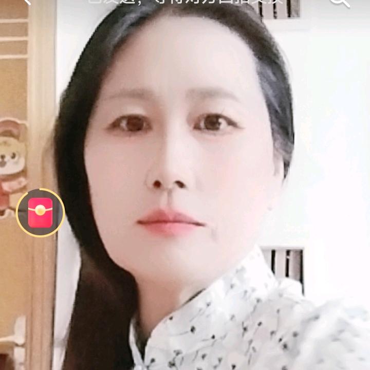 周梅