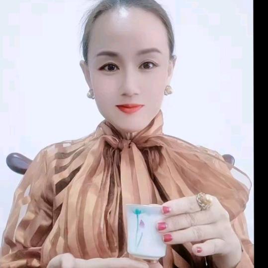 青梅煮酒：