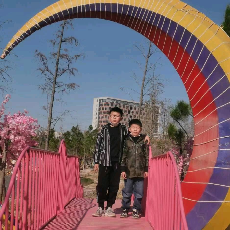 王哪走啊