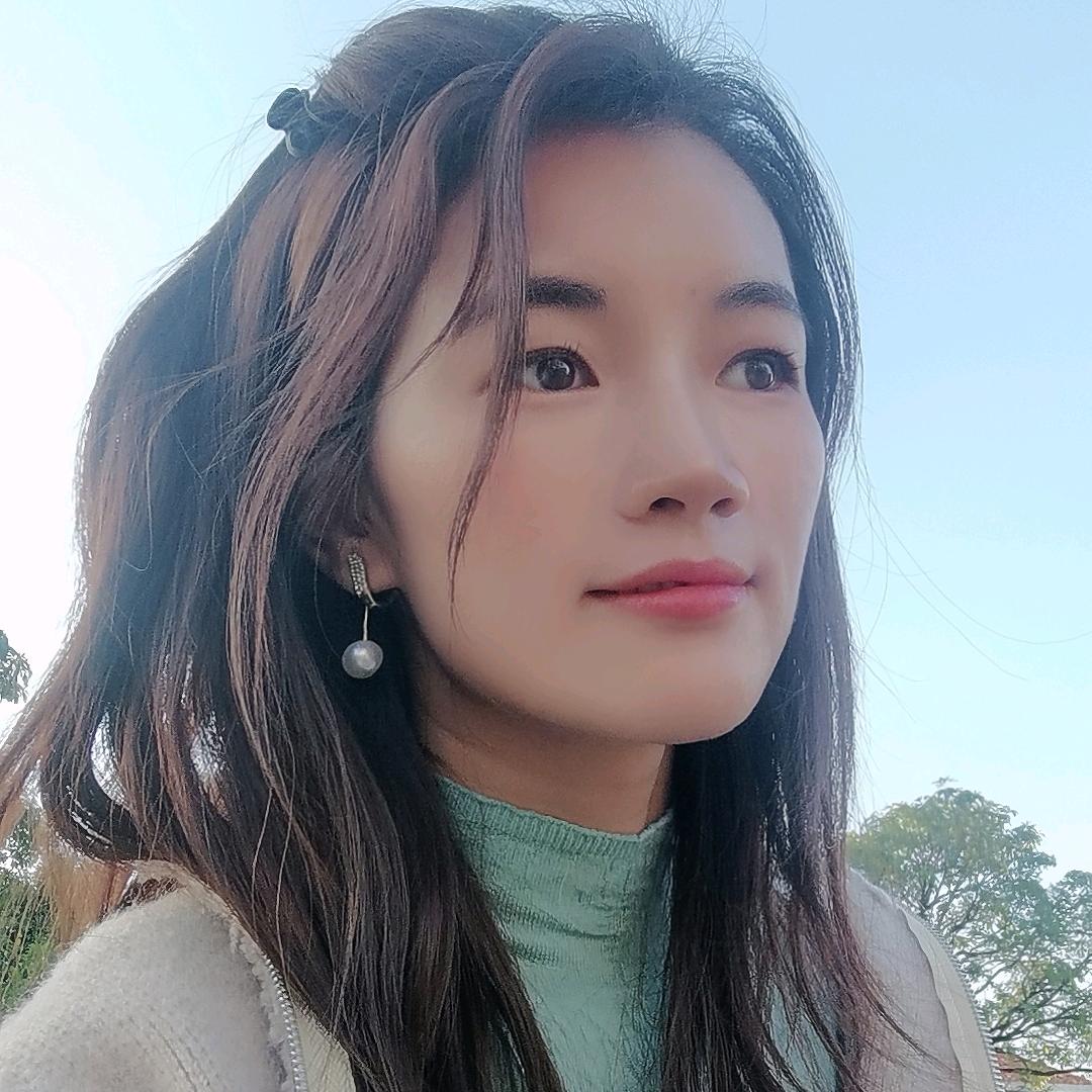灵儿学跳舞😜