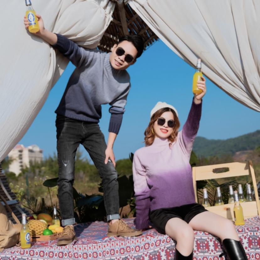 三只猪爱吃零食