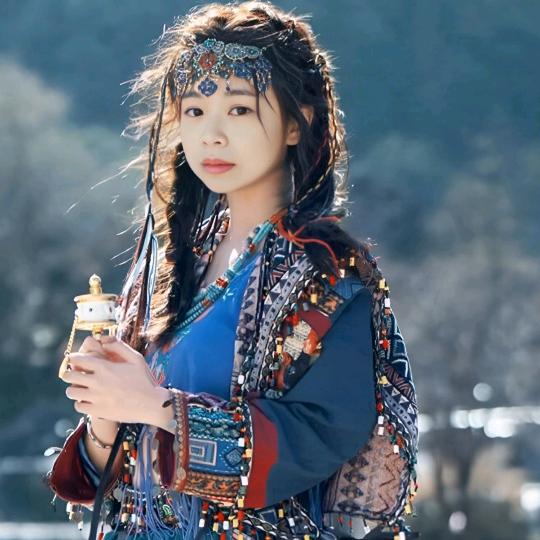 蝶儿飞舞