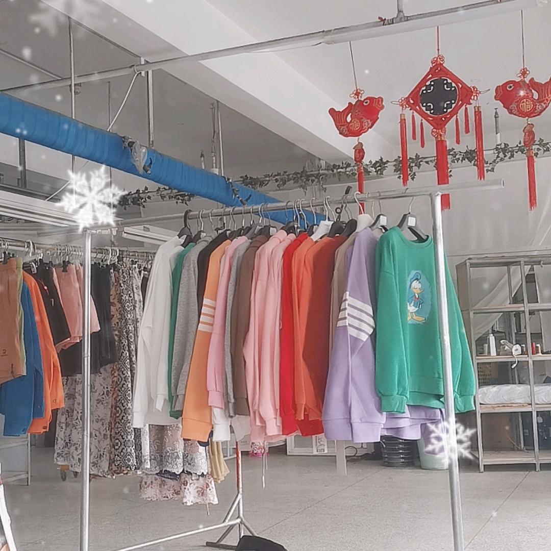 大连韵锋服装总店