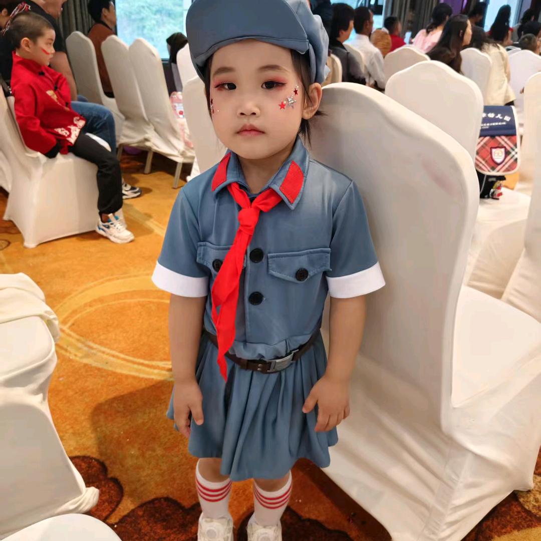 👄英子