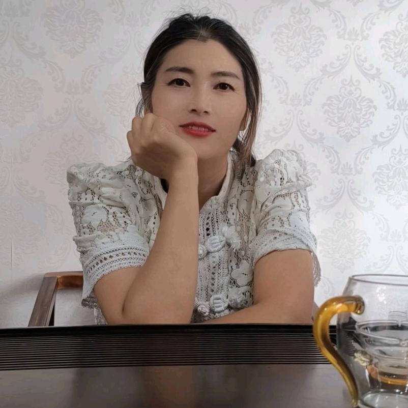 ，艾美汇，美容美甲美睫纹绣，买卖出租房